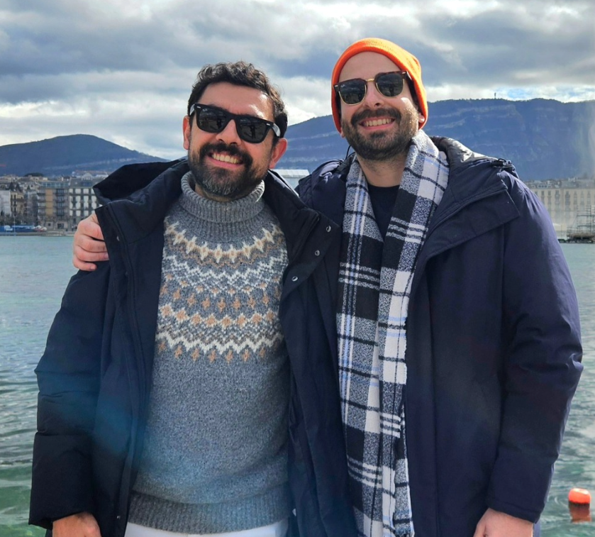 Ismaely y Juangui juntos durante un viaje